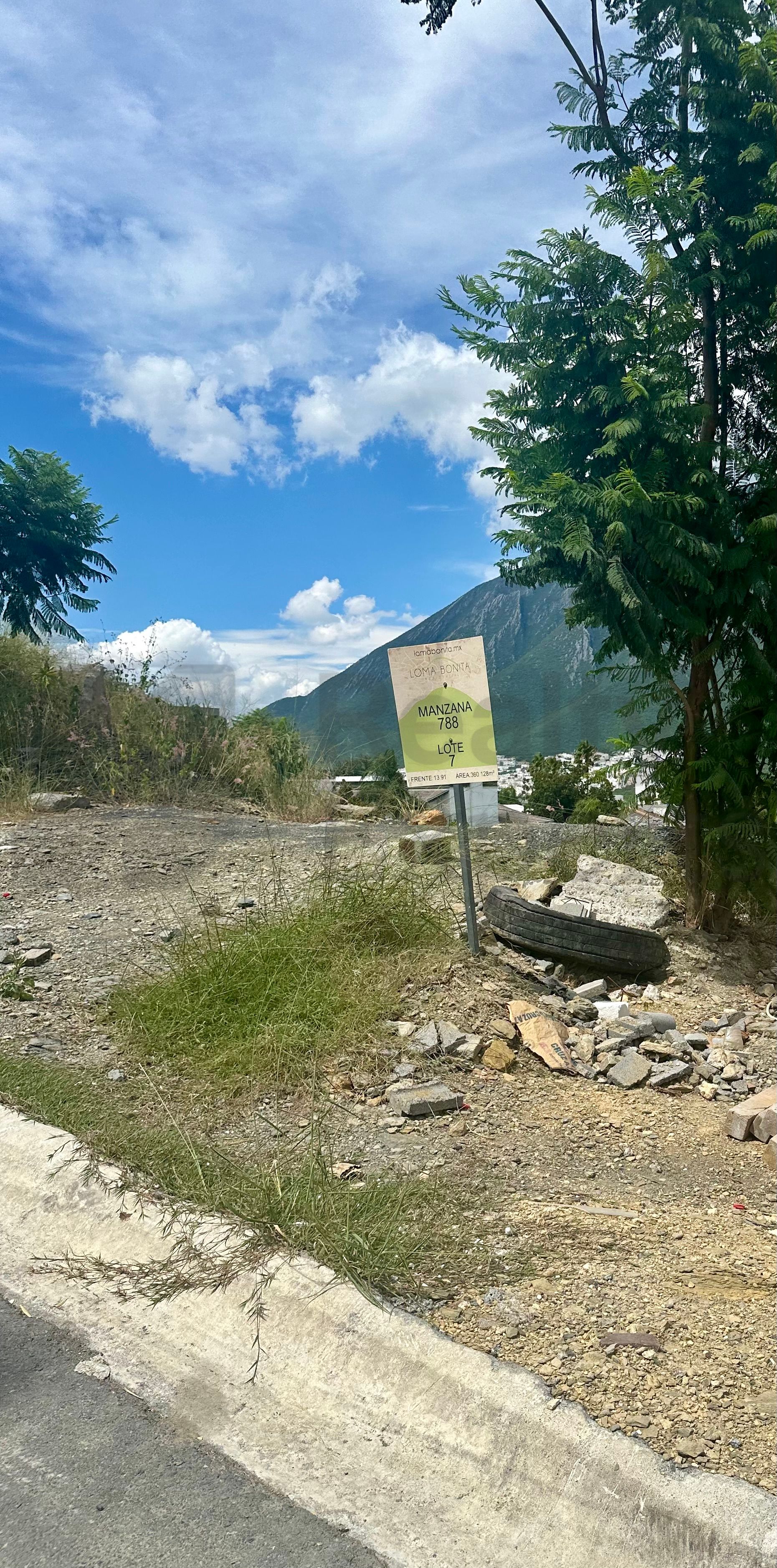 Terreno en Venta en Loma Bonita