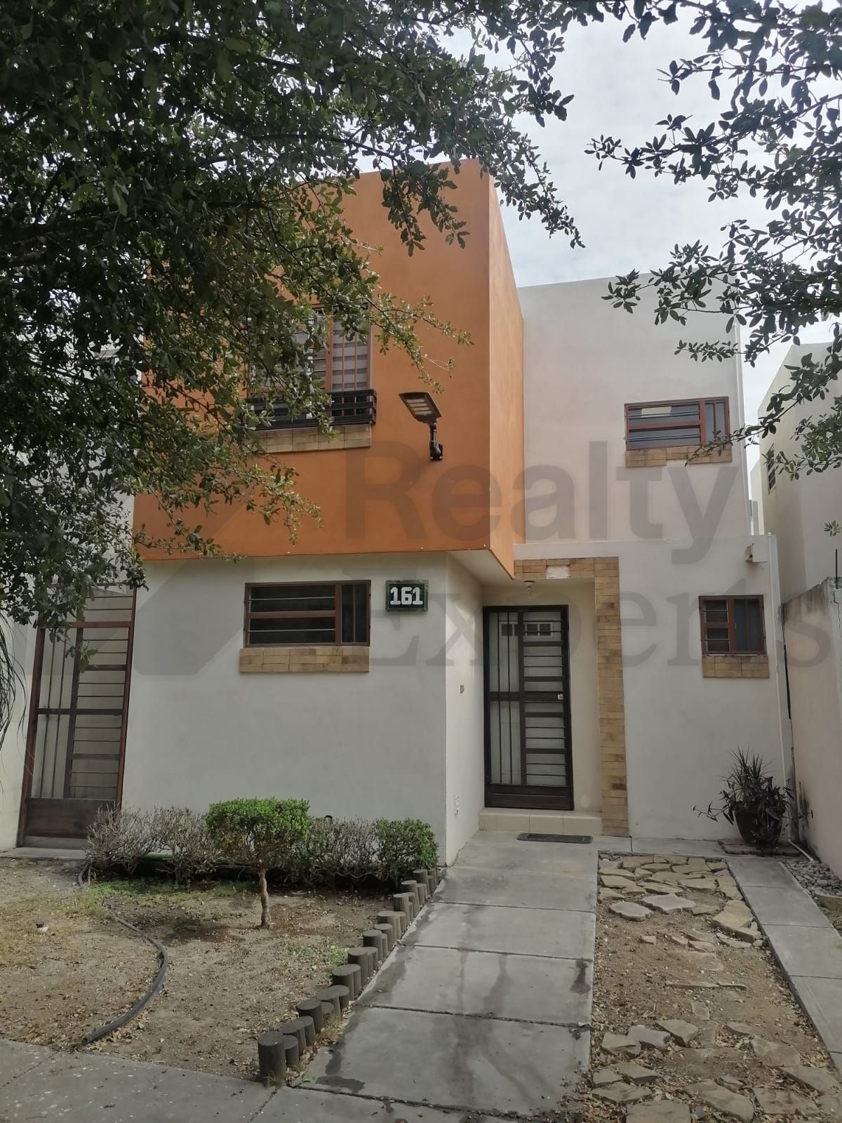 Casa en Renta en Ventura de Asís II
