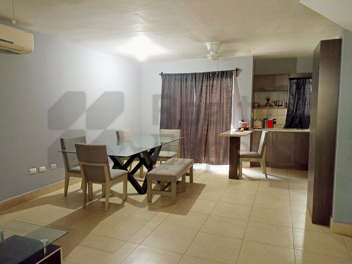 Casa en Renta en Recova Residencial