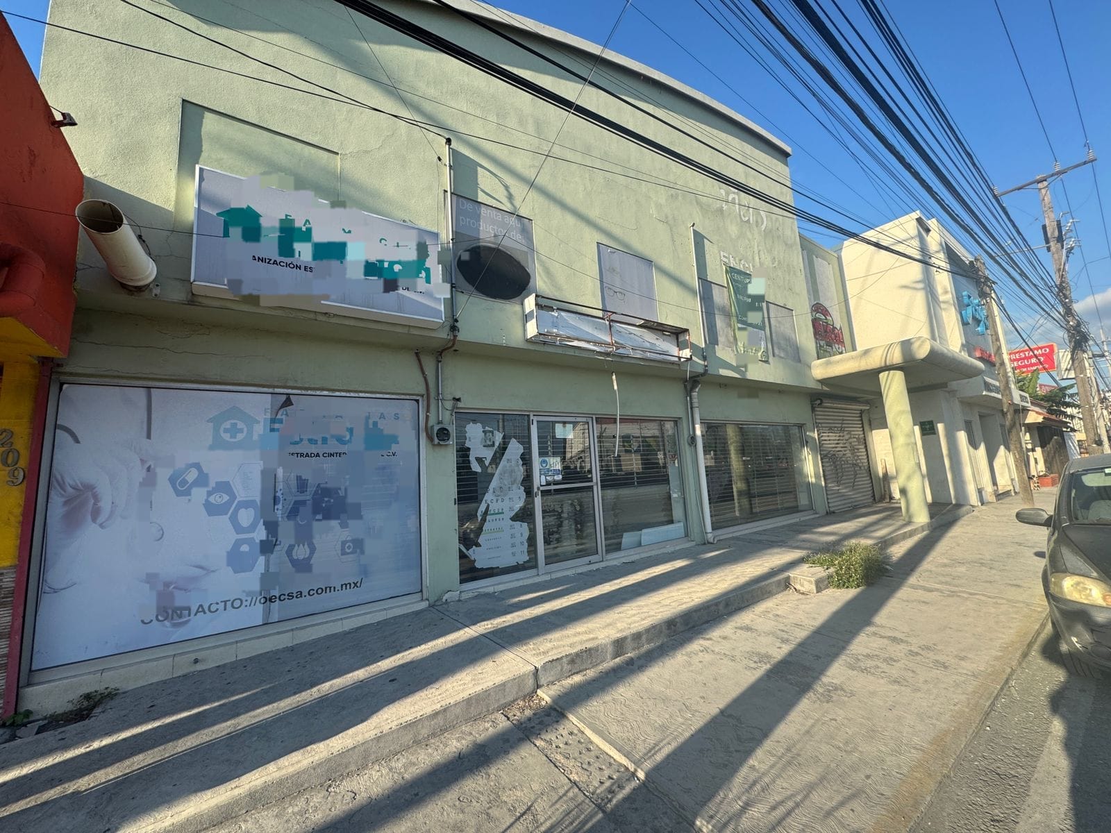 Edificio de Oficinas en Venta en Av Romulo Garza