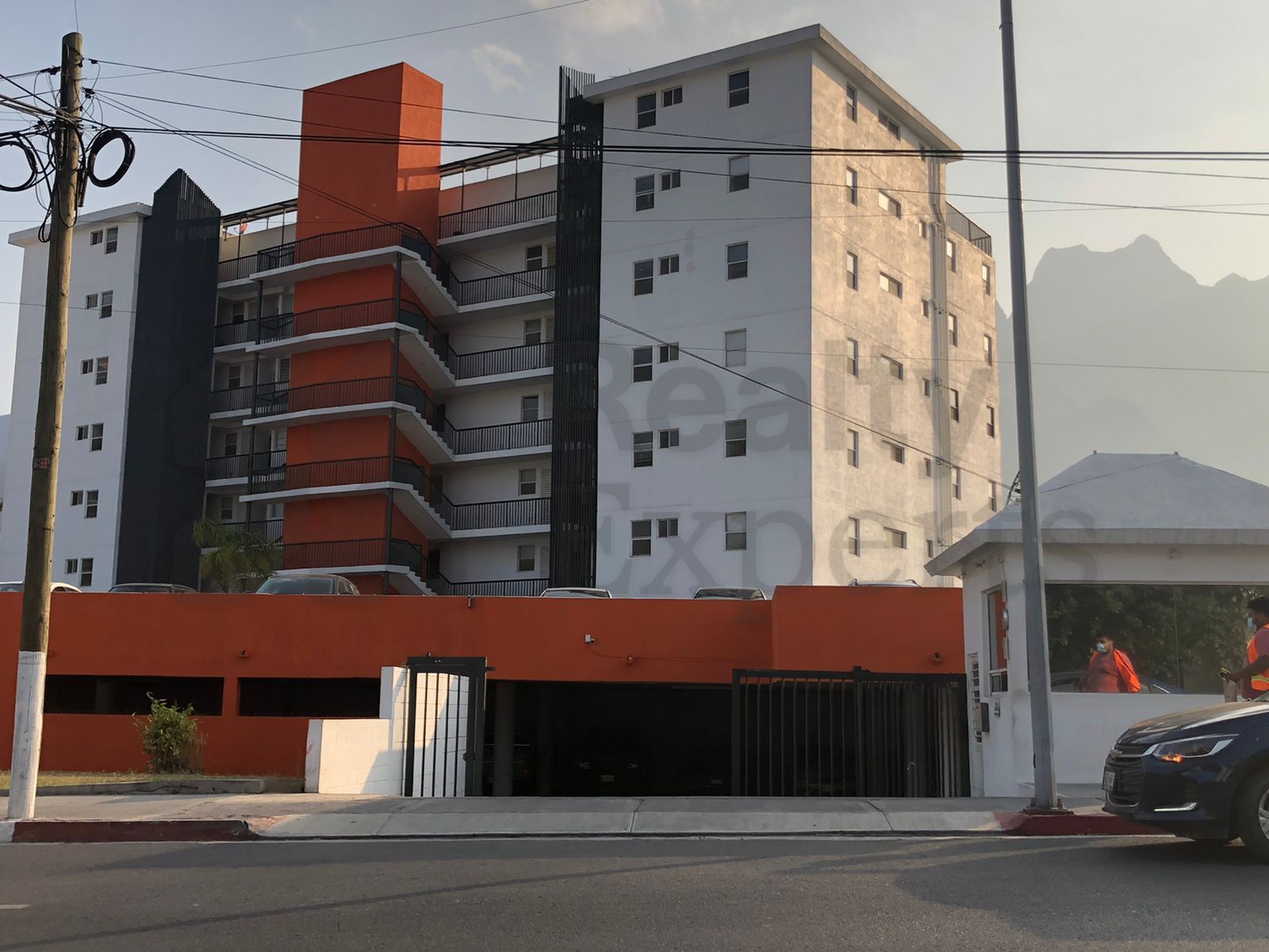 Departamento en Venta en Cumbres 4to. Sector