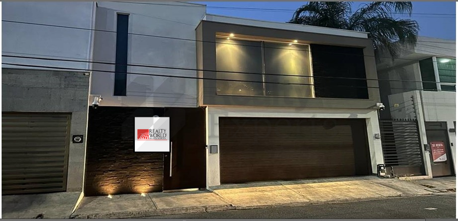 Casa en Venta en Cumbres 2 Sector