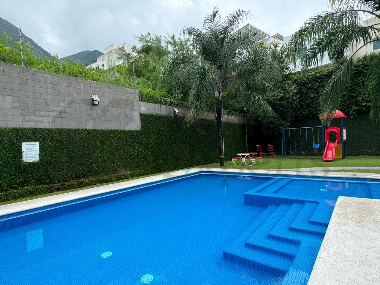 Casa en Renta en Paseo del Vergel