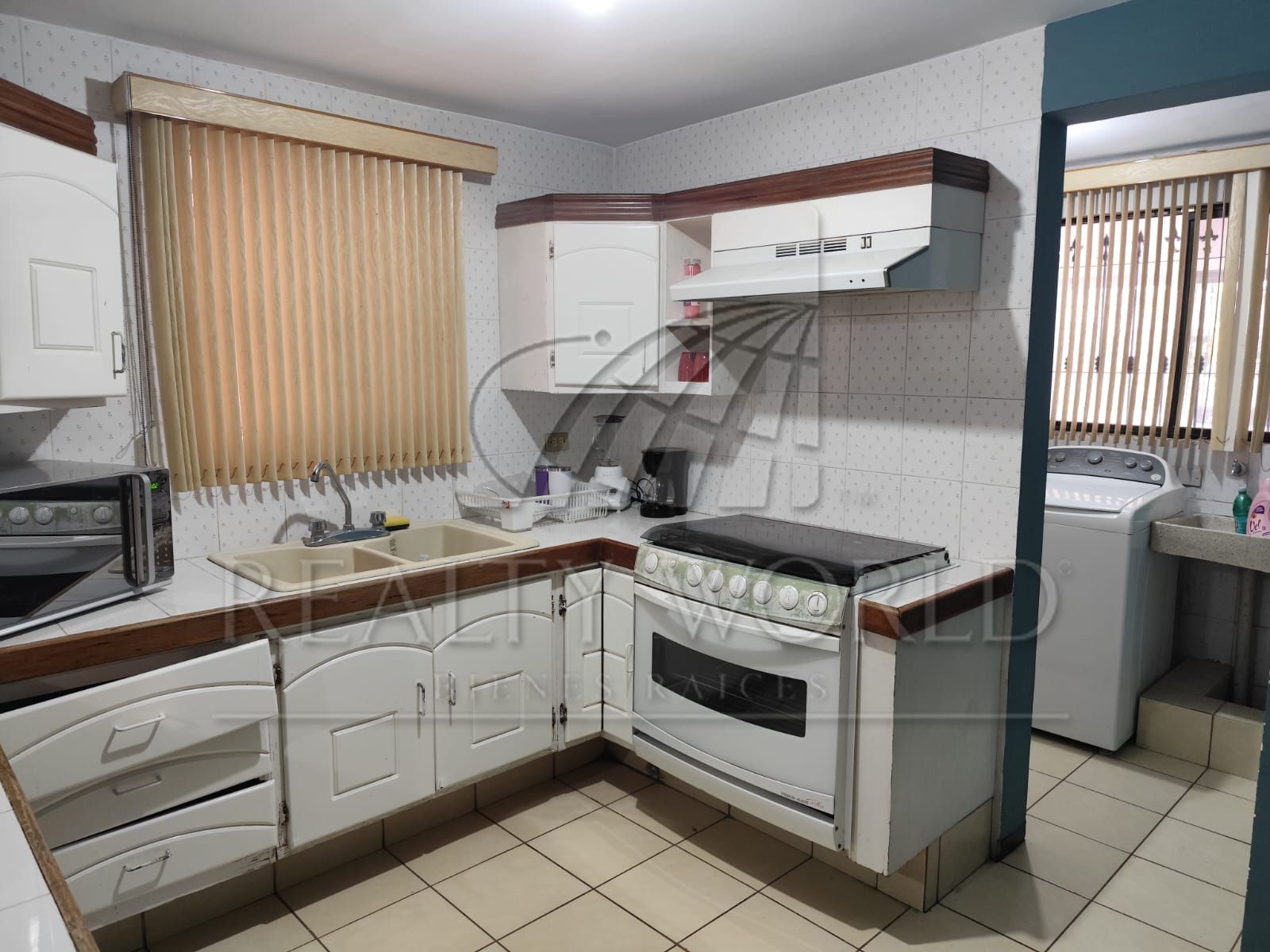 Casa en Renta en La Nogalera