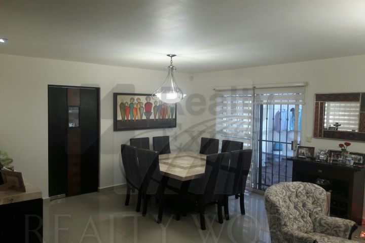 Casa en Venta en Bosques de las Cumbres