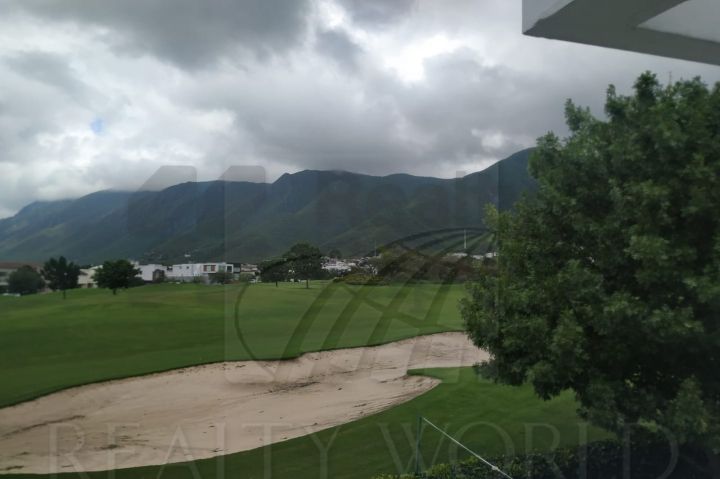 Casa en Venta en Residencial y Club de Golf la Herradura