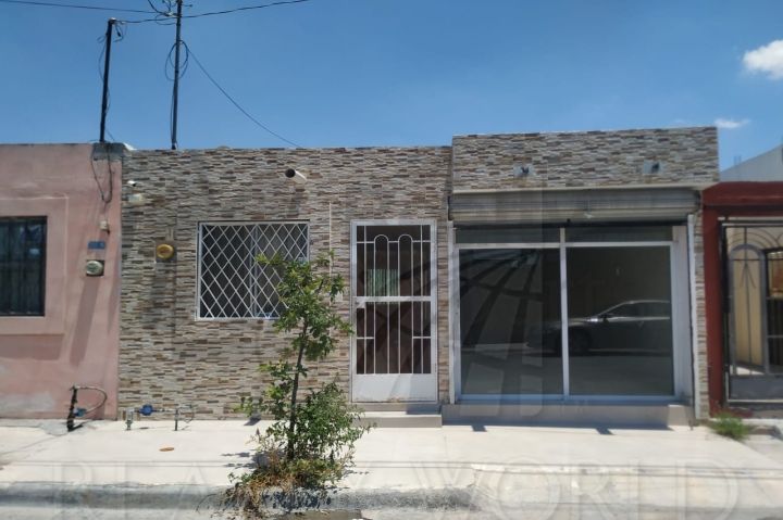 Casa en Venta en Jardines de Monterrey I