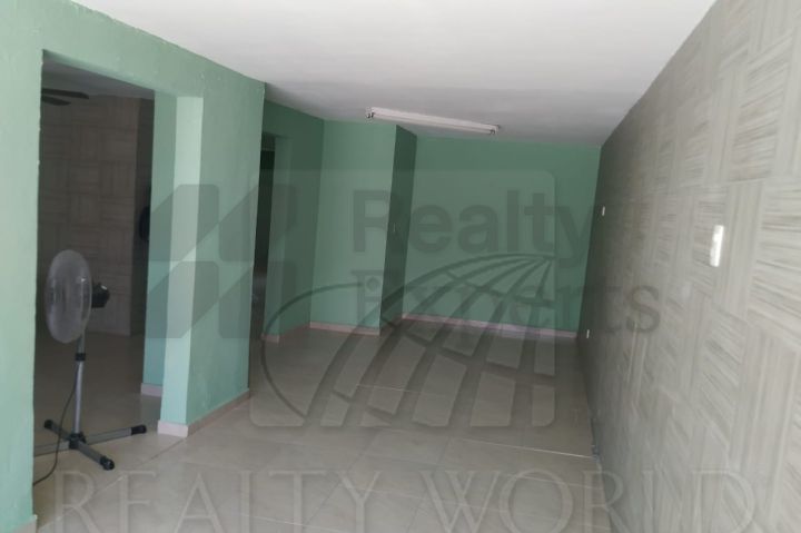 Casa en Venta en Jardines de Monterrey I