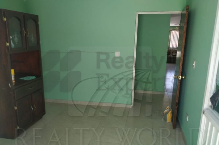 Casa en Venta en Jardines de Monterrey I