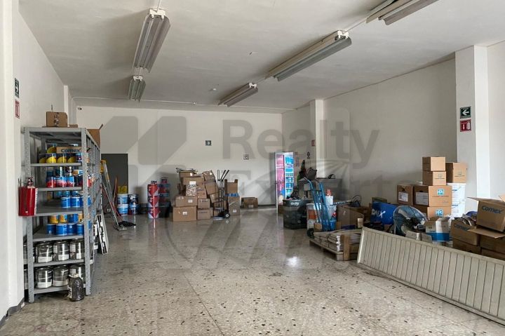 Local en Venta en Central