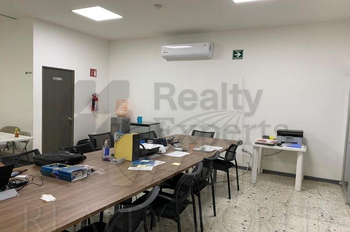 Local en Venta en Central