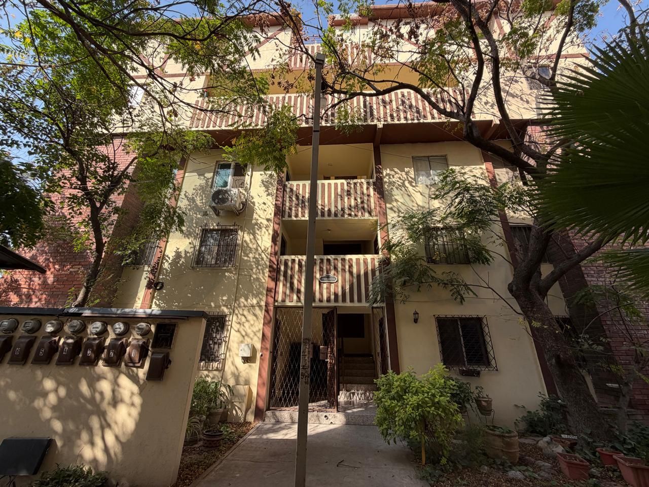 Departamento en Venta en Jardín de las Mitras