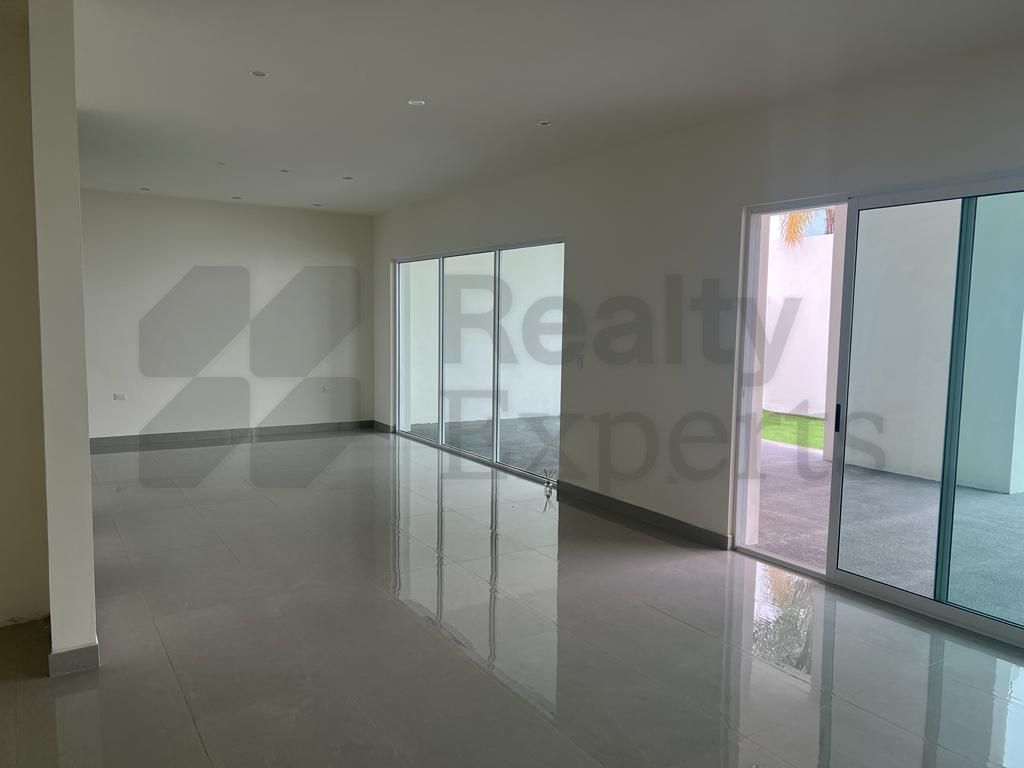 Casa en Venta en Valle de Cristal