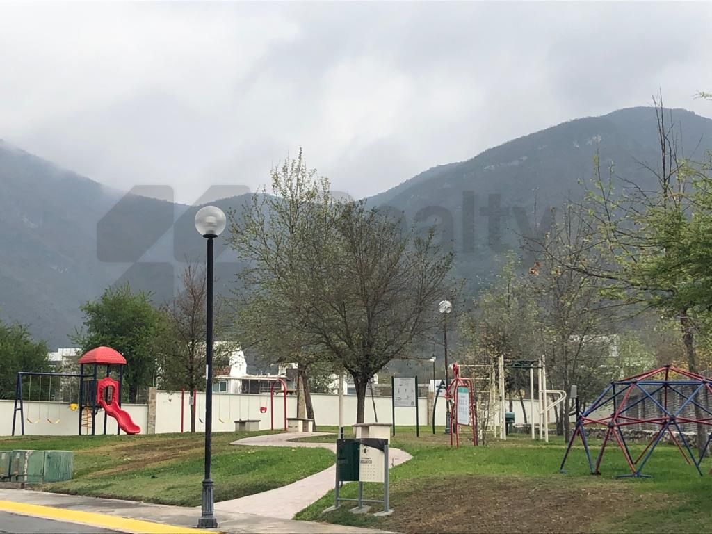 Terreno en Venta en Valle de Cristal
