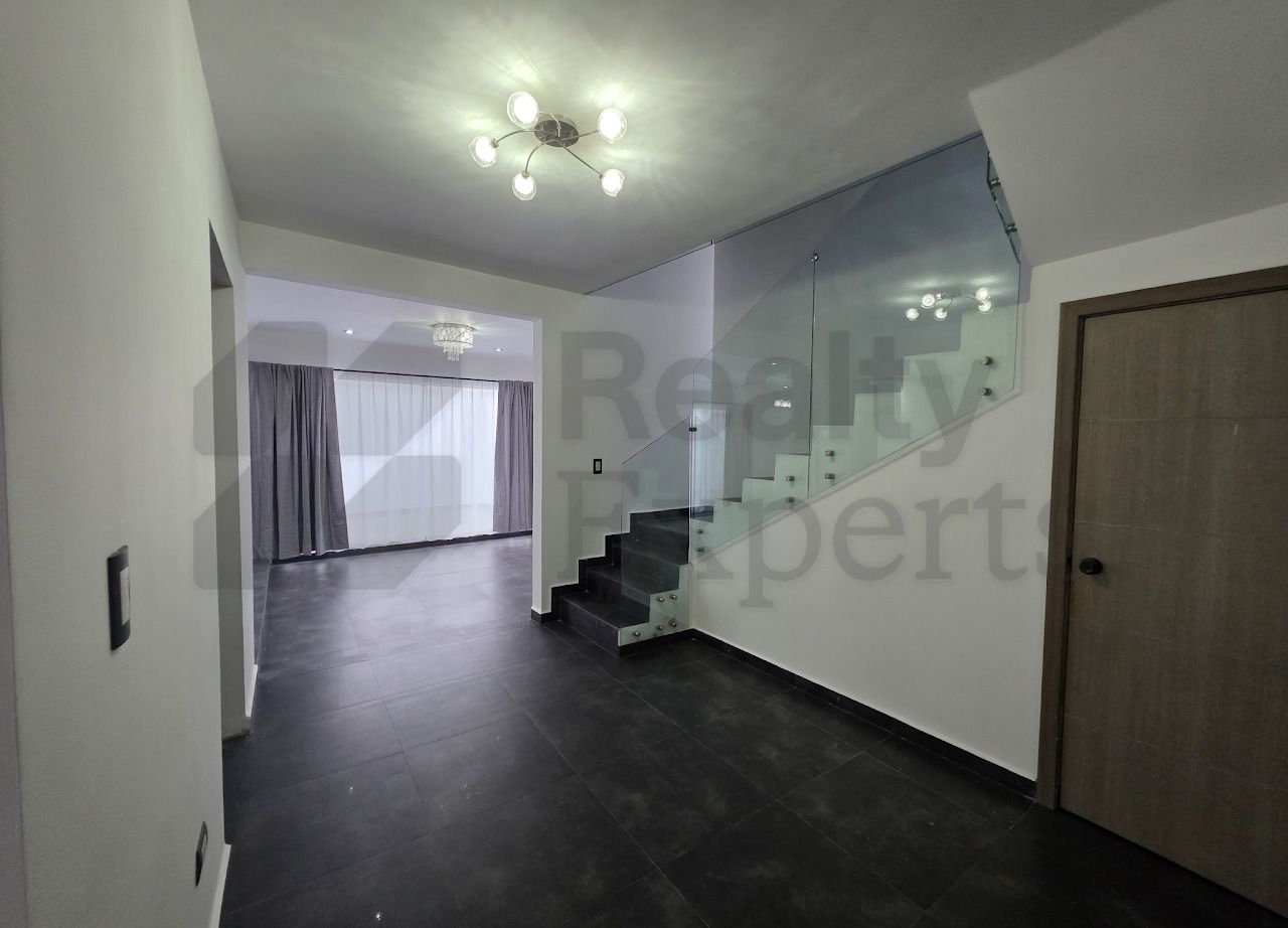 Casa en Renta en Residencial la Escondida