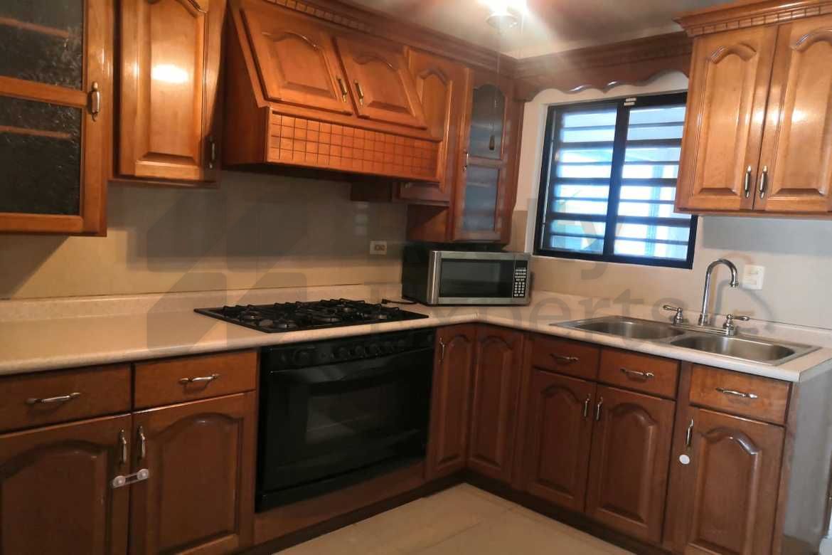 Casa en Renta en Residencial los Morales