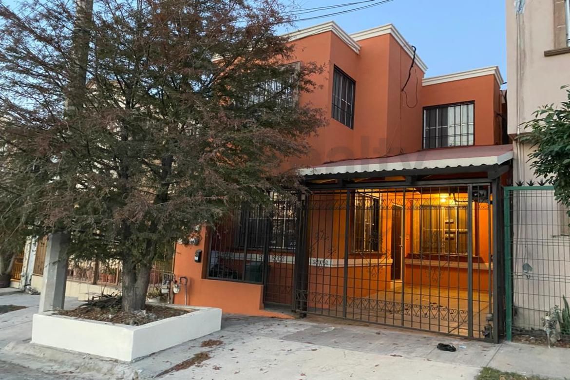 Casa en Venta en Lomas de Cumbres