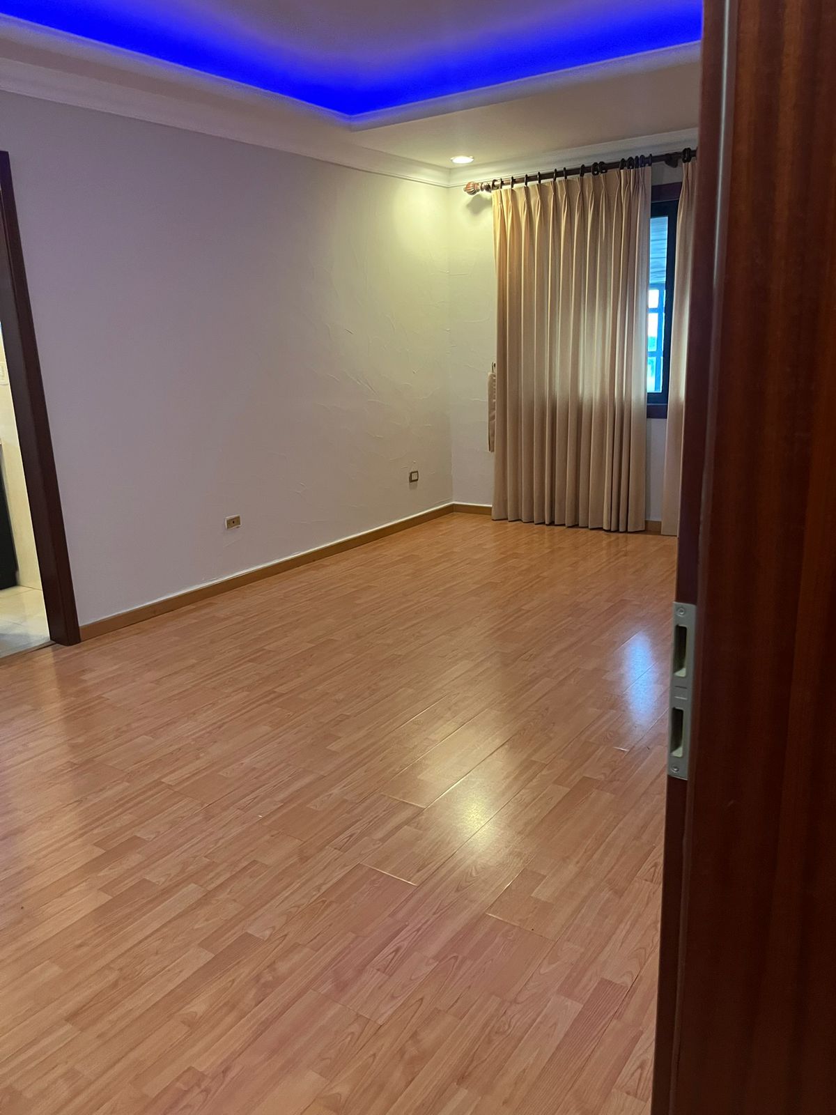 Departamento en Renta en Cumbres 3 sector