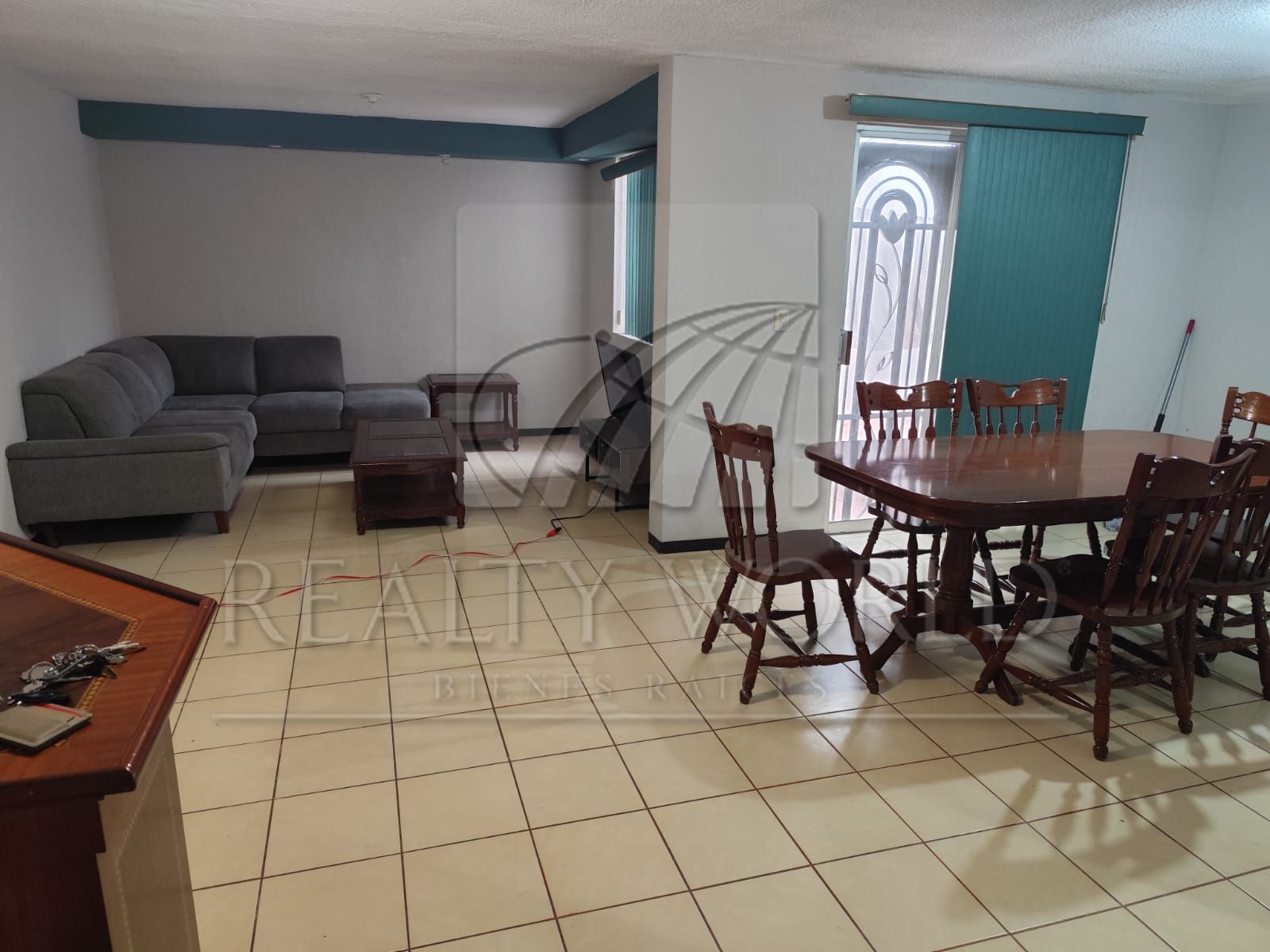 Casa en Renta en La Nogalera