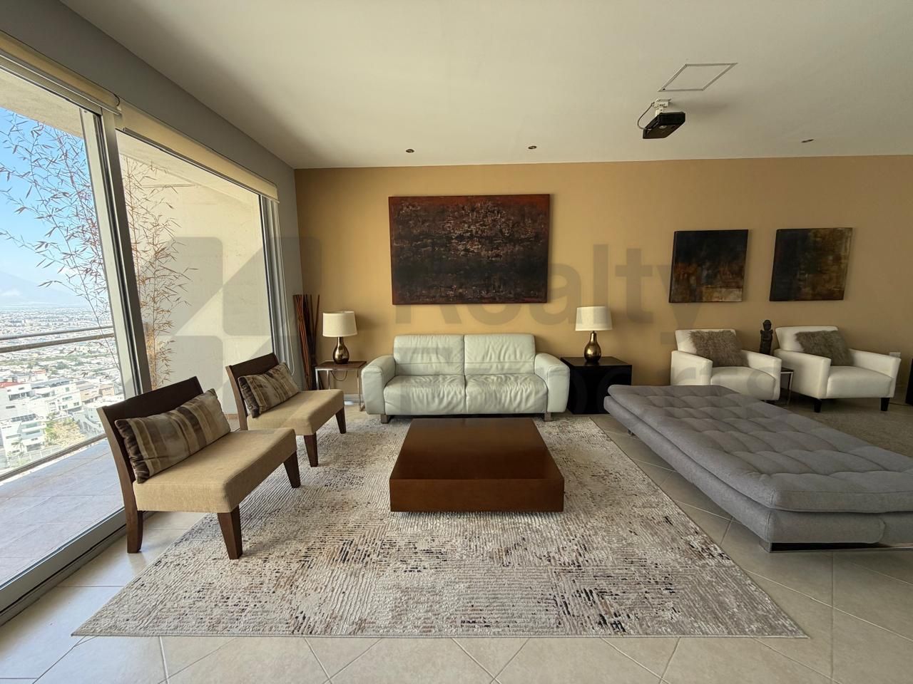 Departamento en Renta en Torre Retama