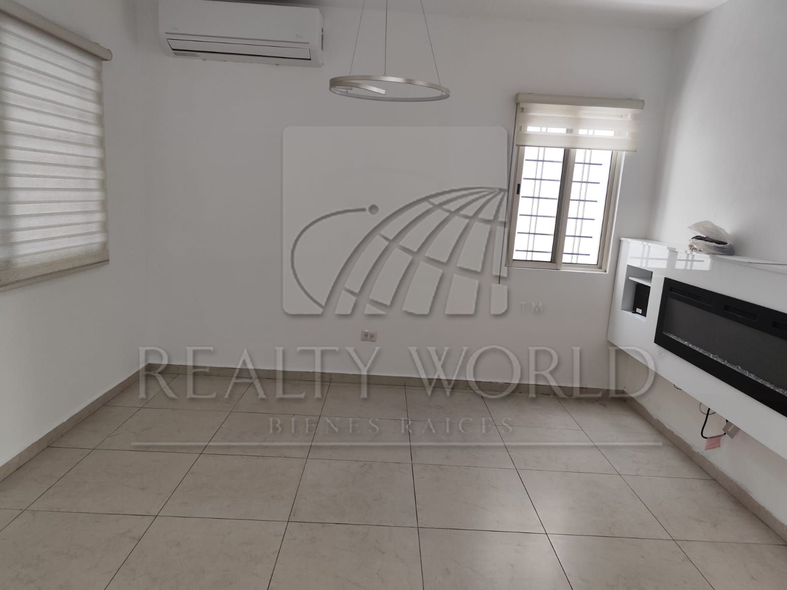 Casa en Renta en Puerta de Hierro