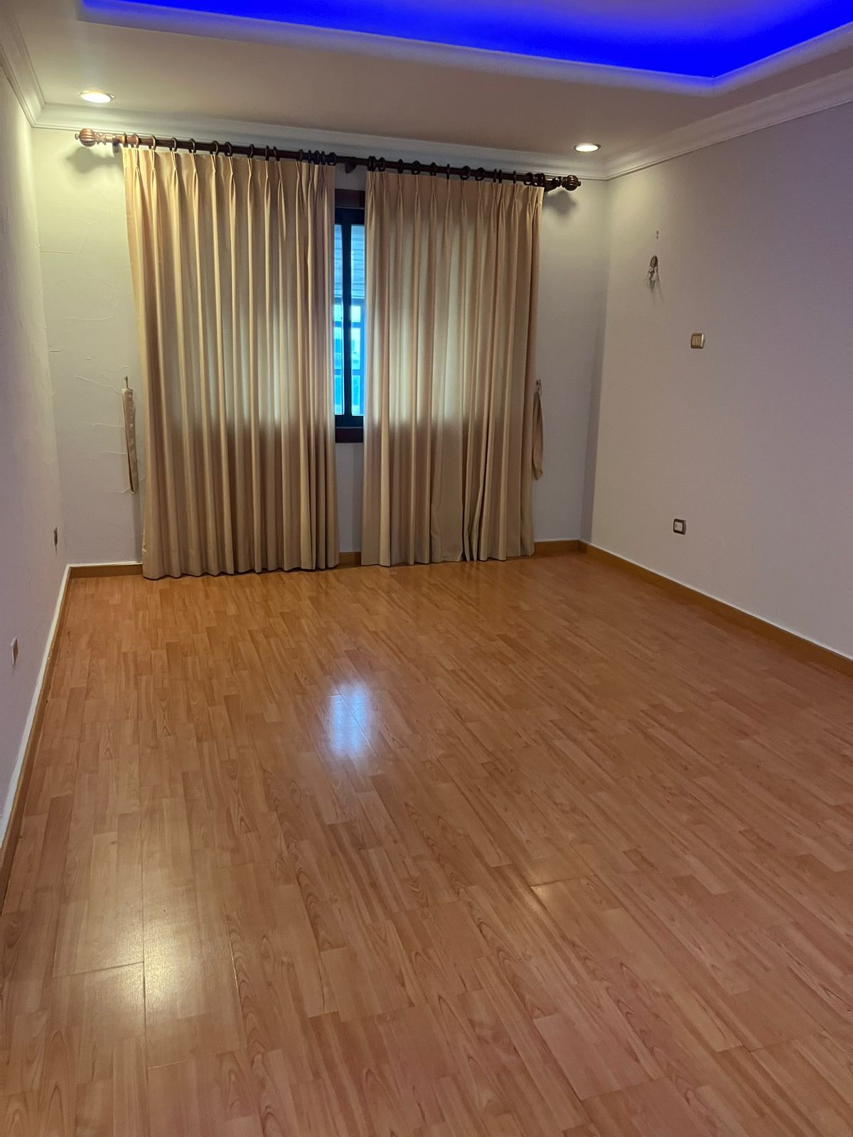 Departamento en Renta en Cumbres 3 sector