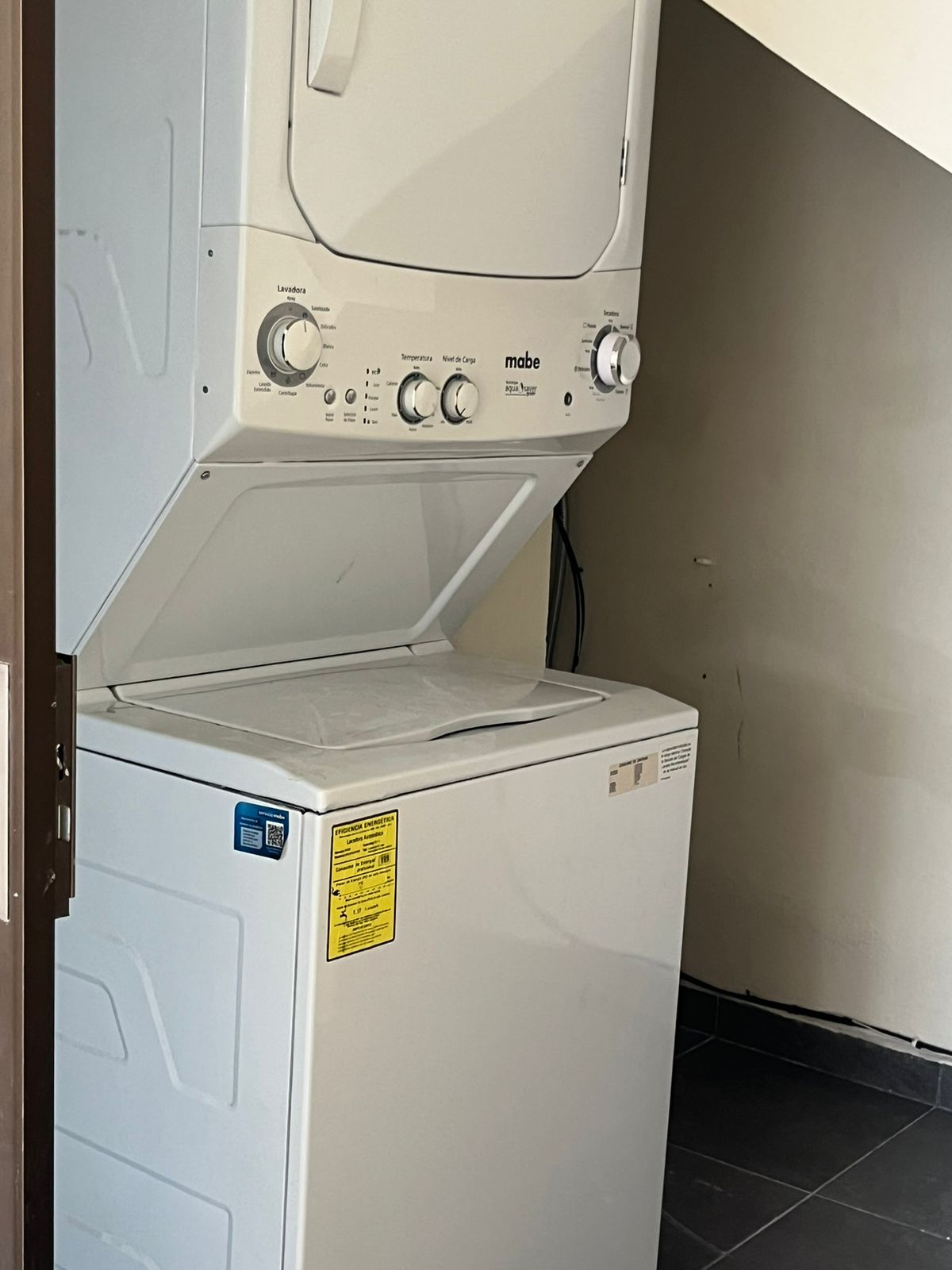 Departamento en Renta en Cumbres 3 sector