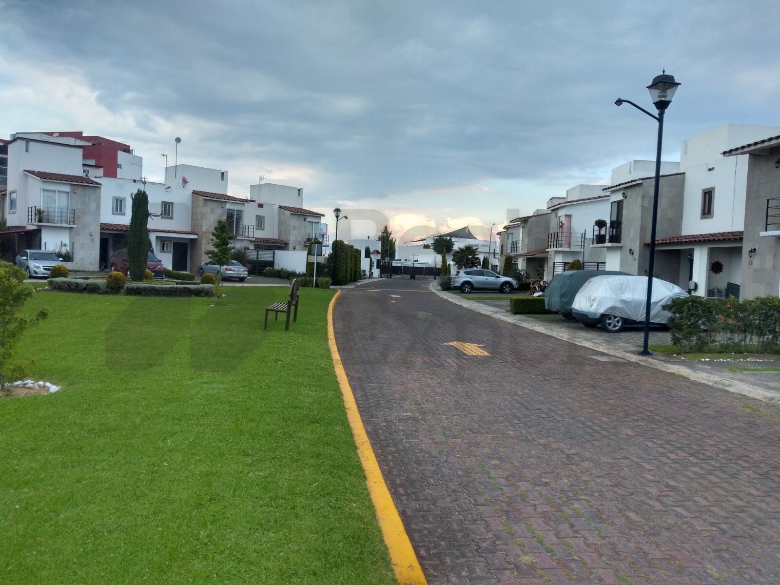 Casa en Renta en Residencial Foresta