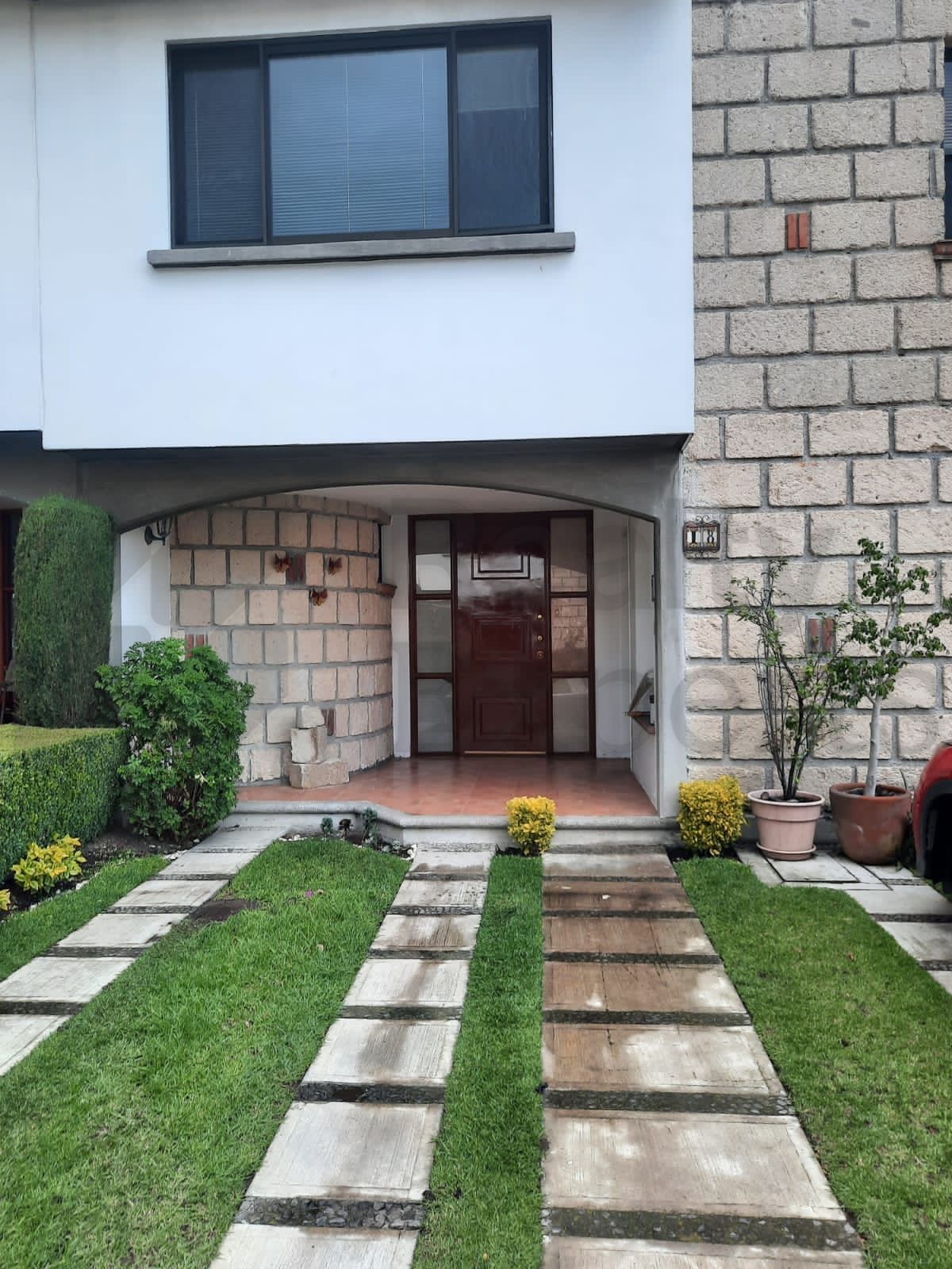 Casa en Renta en San Salvador Tizatlalli