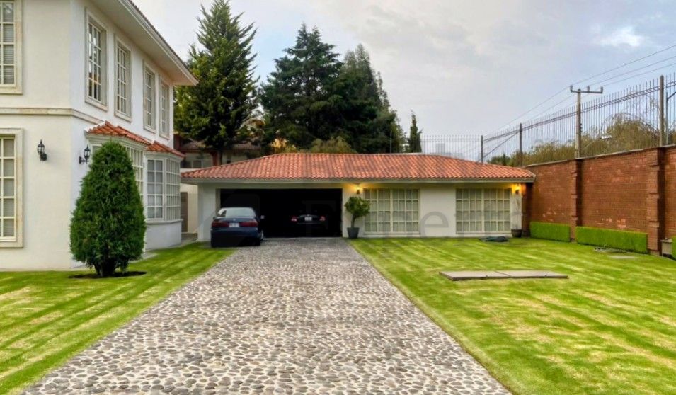 Casa en Venta en Cacalomacan