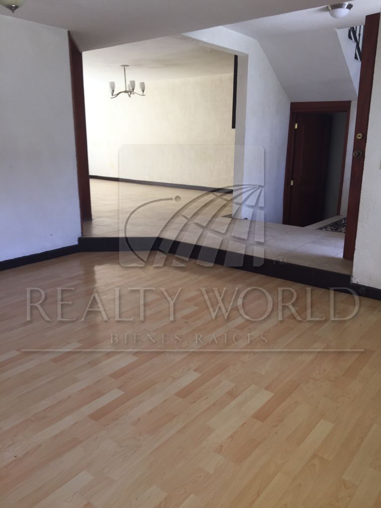 Casa en Renta en Azteca