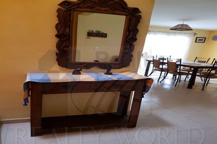 Casa en Renta en Villas del Campo