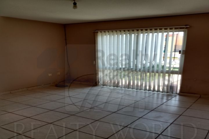 Casa en Renta en Urbano Bonanza