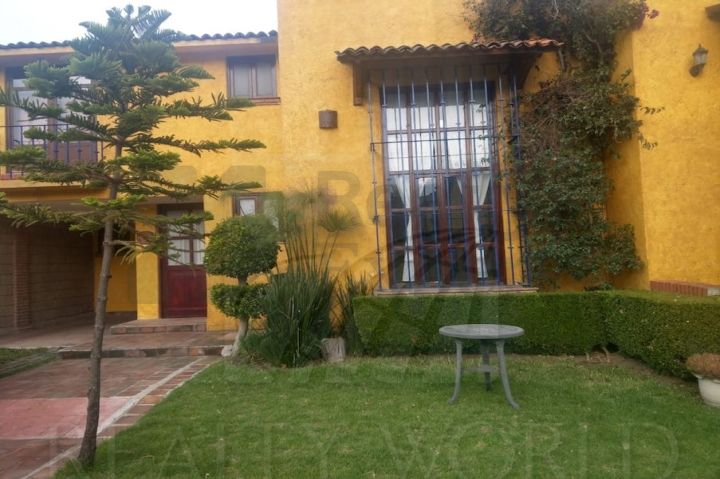 Casa en Renta en Santiaguito