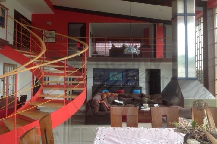 Casa en Venta en San Salvador Tizatlalli