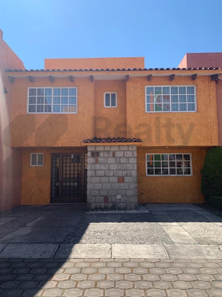 Casa en Renta en San Salvador Tizatlalli