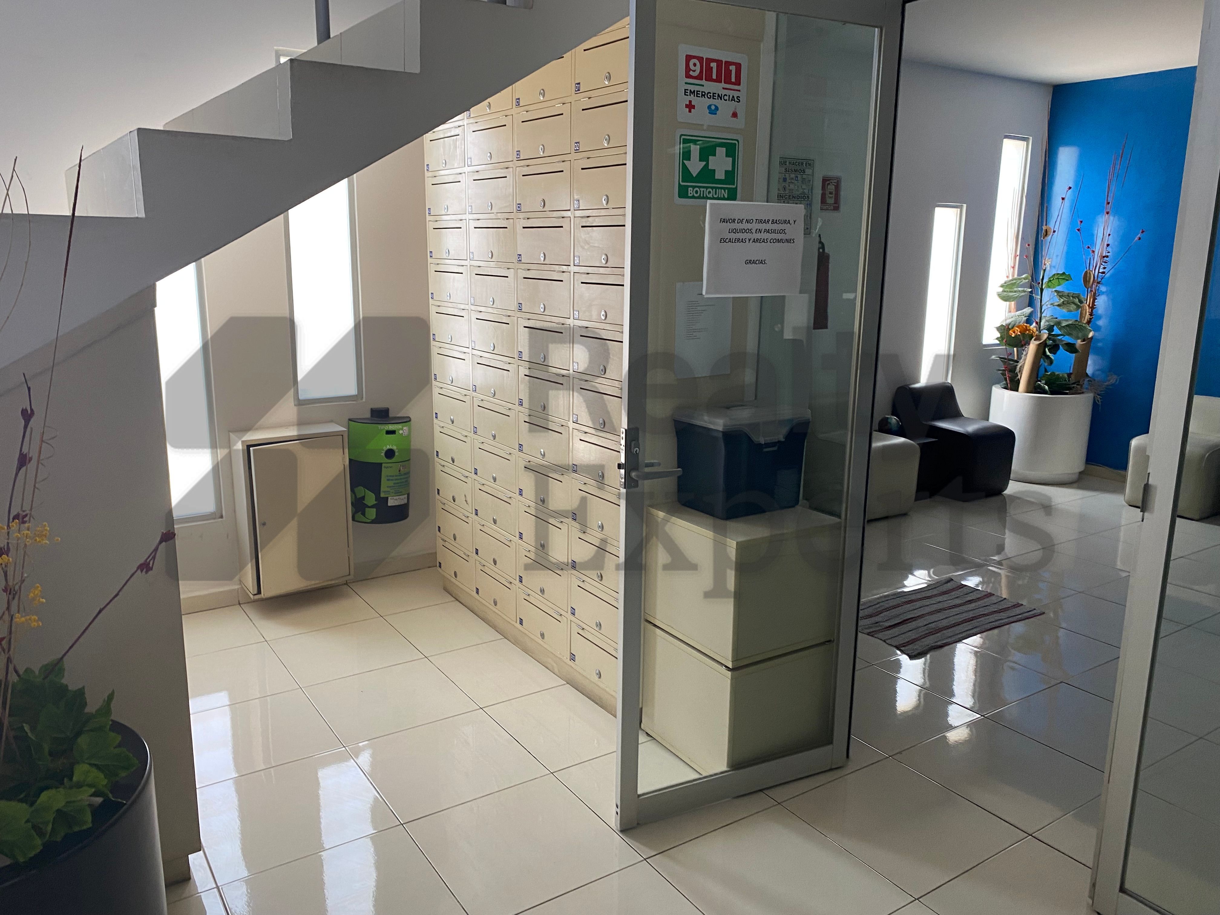 Edificio de Oficinas en Renta en Las Torres