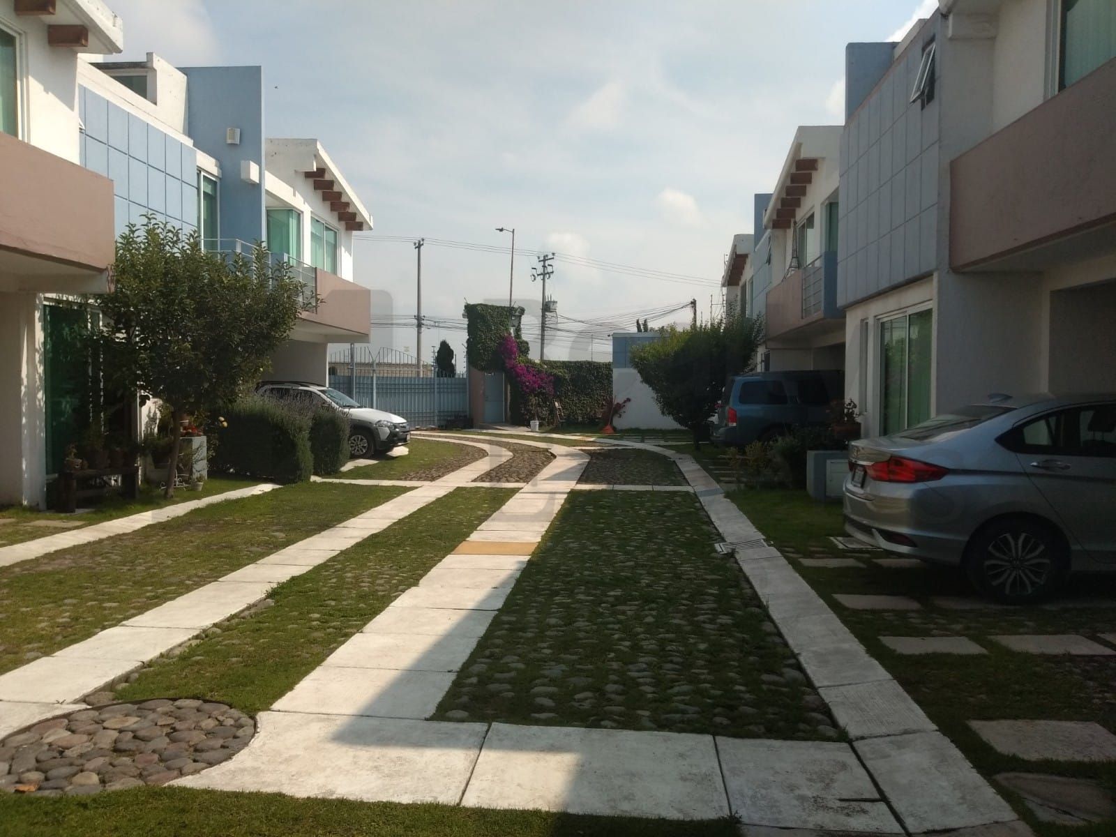 Casa en Renta en San Salvador Tizatlalli