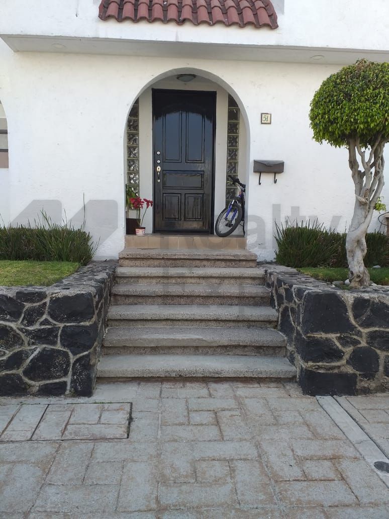 Casa en Renta en Villa de las Lomas