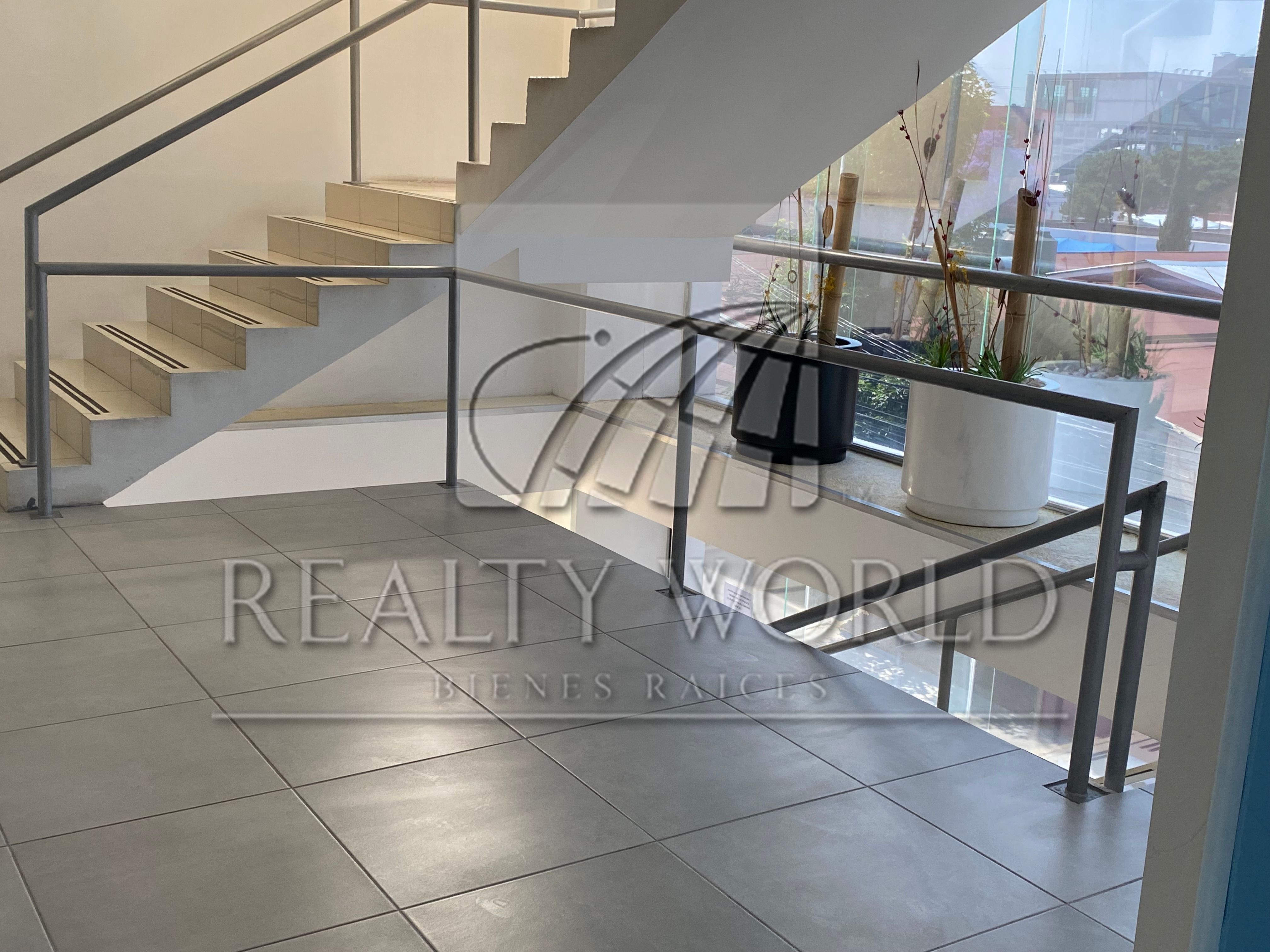 Oficina en Renta en Las Torres