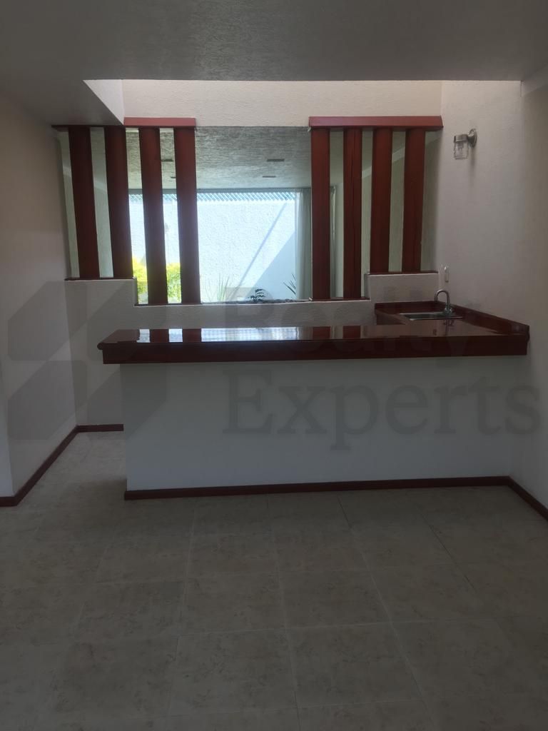 Casa en Renta en San Salvador Tizatlalli