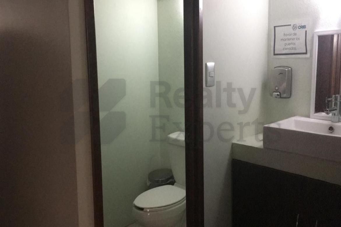 Oficina en Renta en Valle Don Camilo