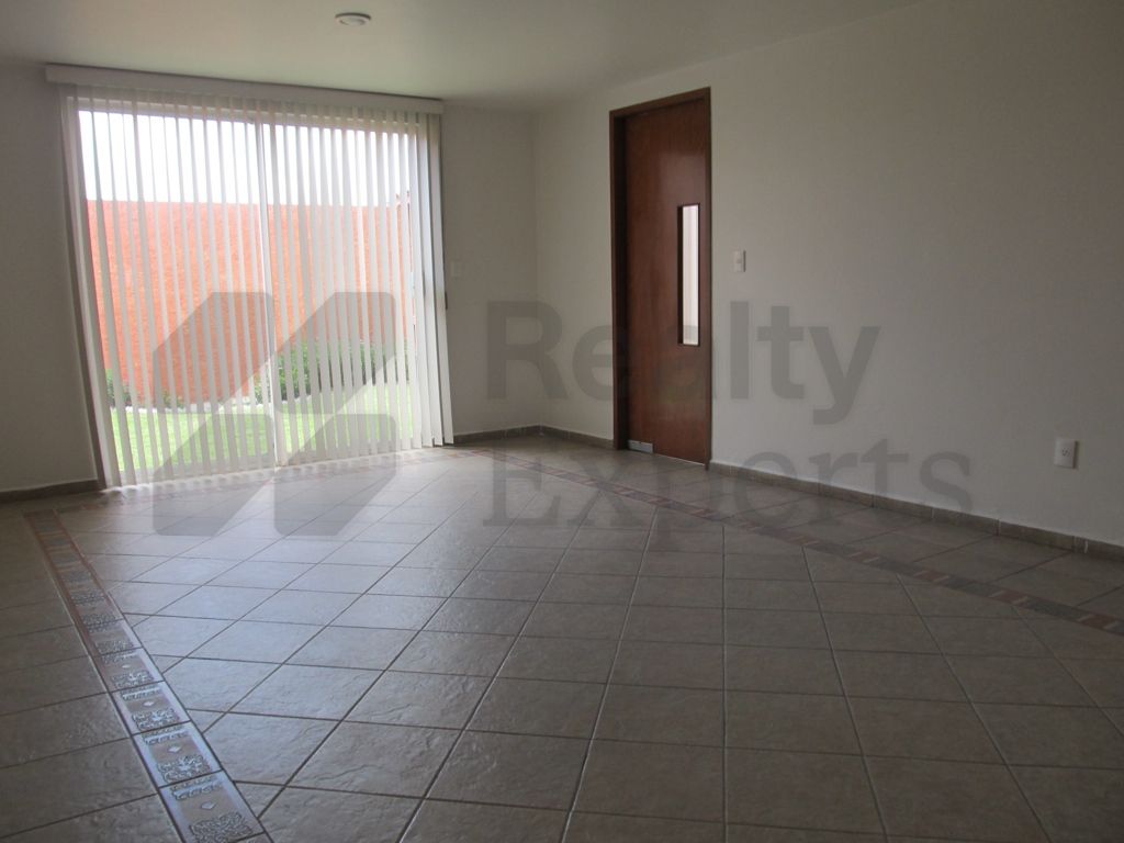Casa en Renta en San Salvador Tizatlalli