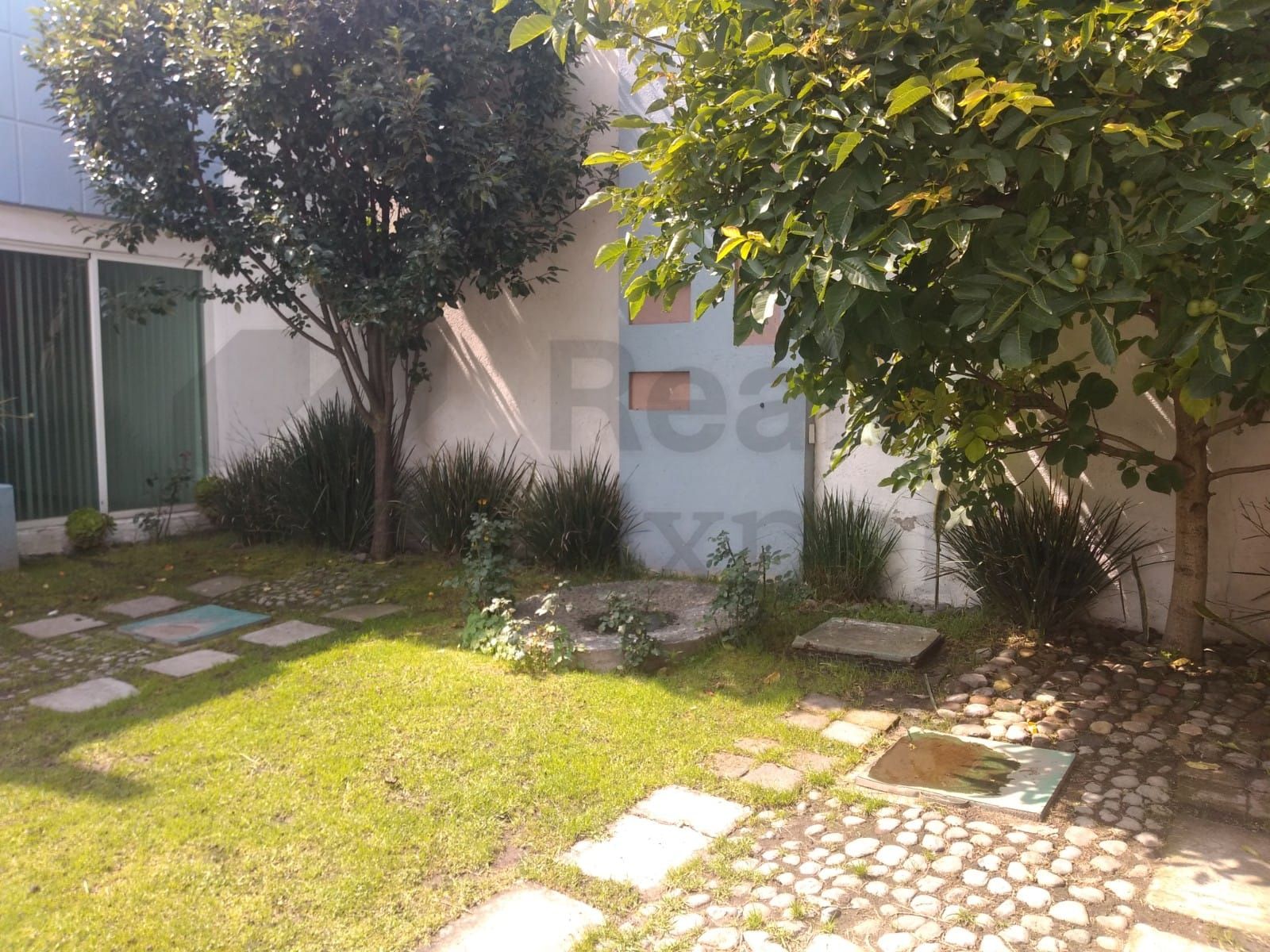 Casa en Renta en San Salvador Tizatlalli