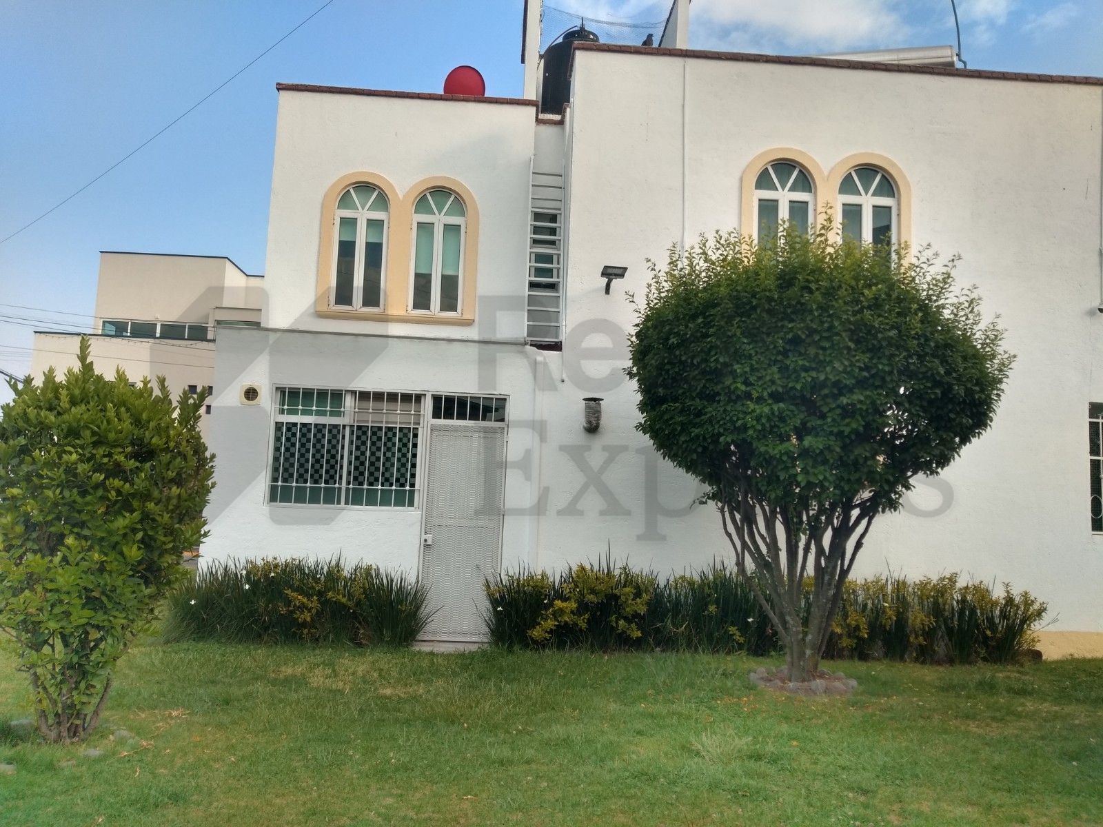 Casa en Venta en San Salvador Tizatlalli
