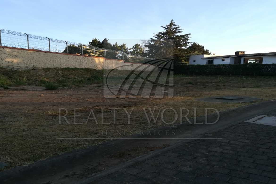 Terreno en Venta en Club de Golf los Encinos