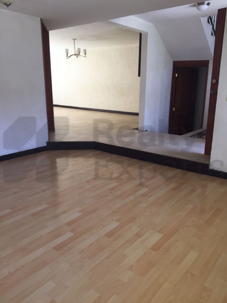Casa en Renta en Azteca
