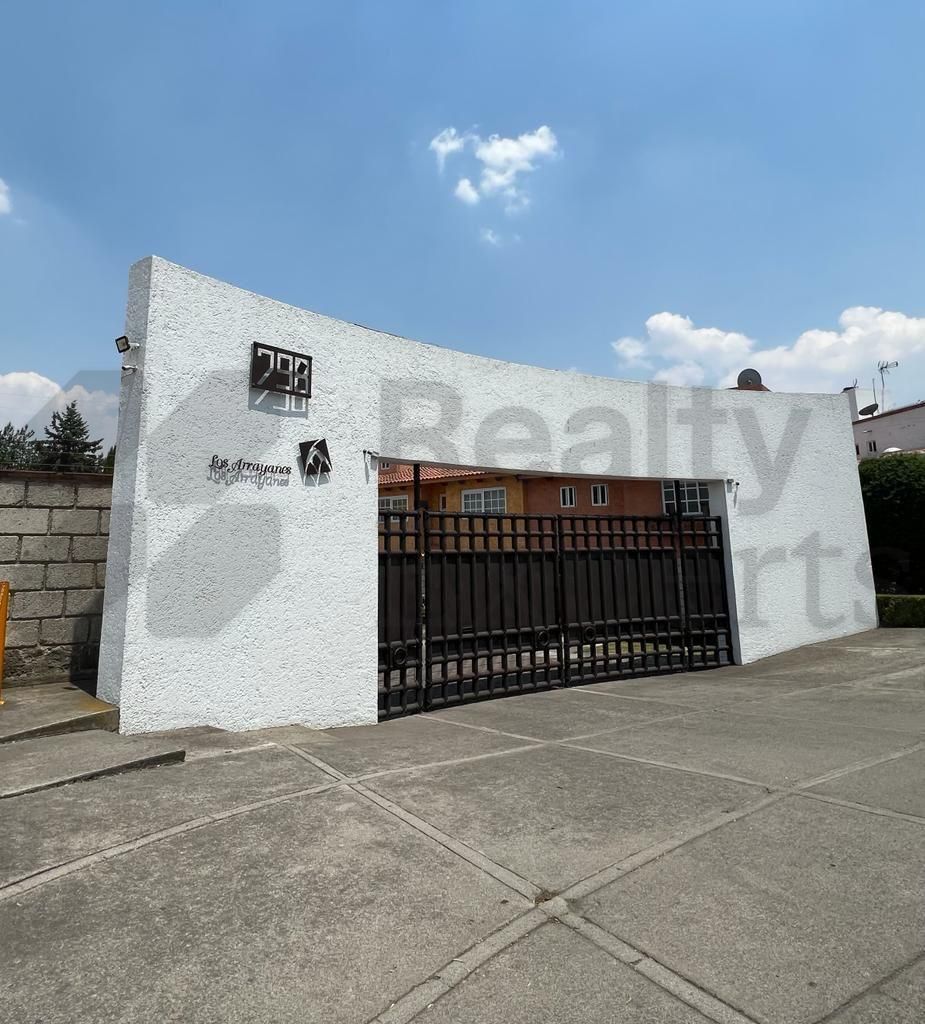 Casa en Renta en San Salvador Tizatlalli