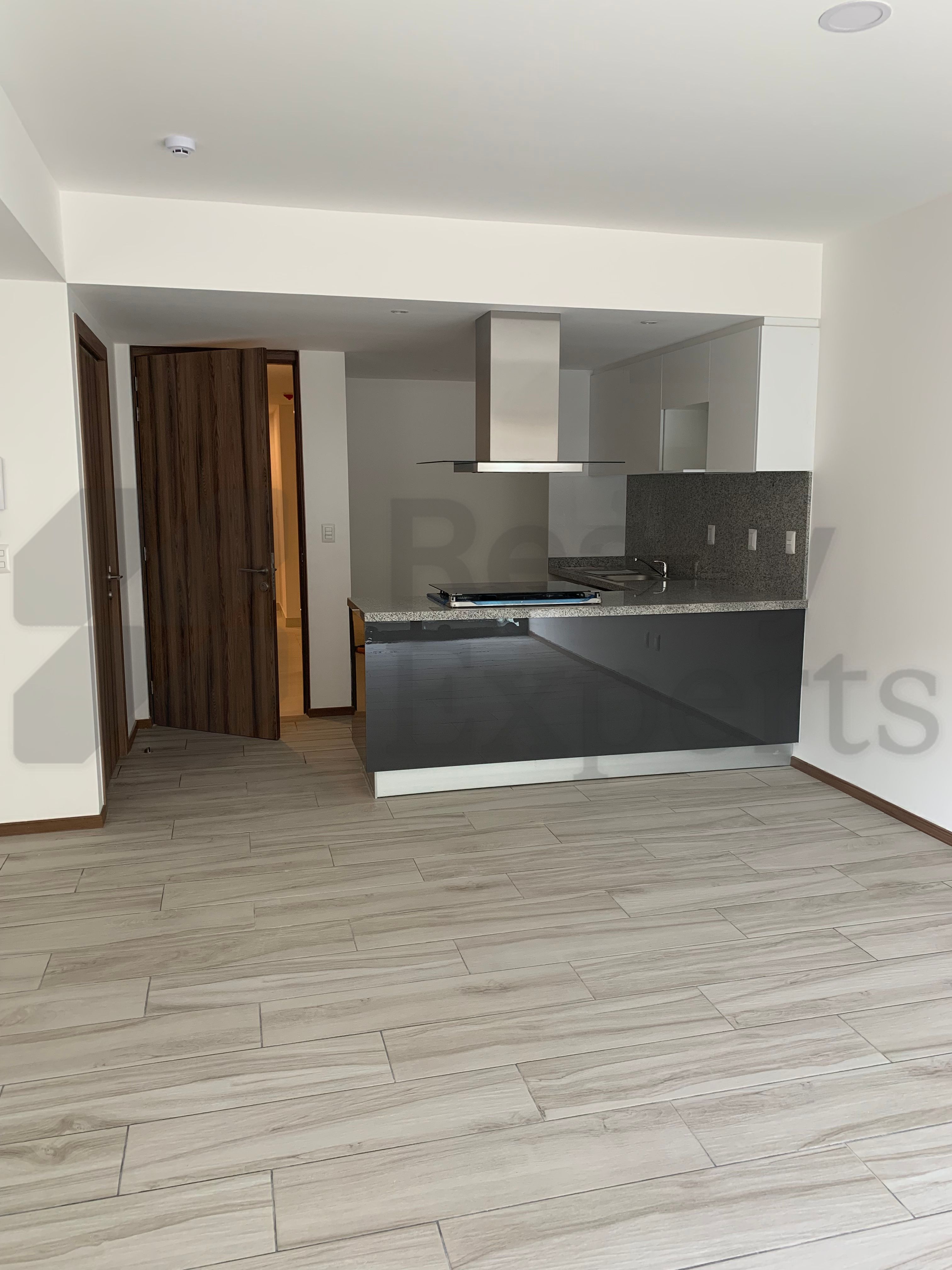 Departamento en Renta en Bosque Real