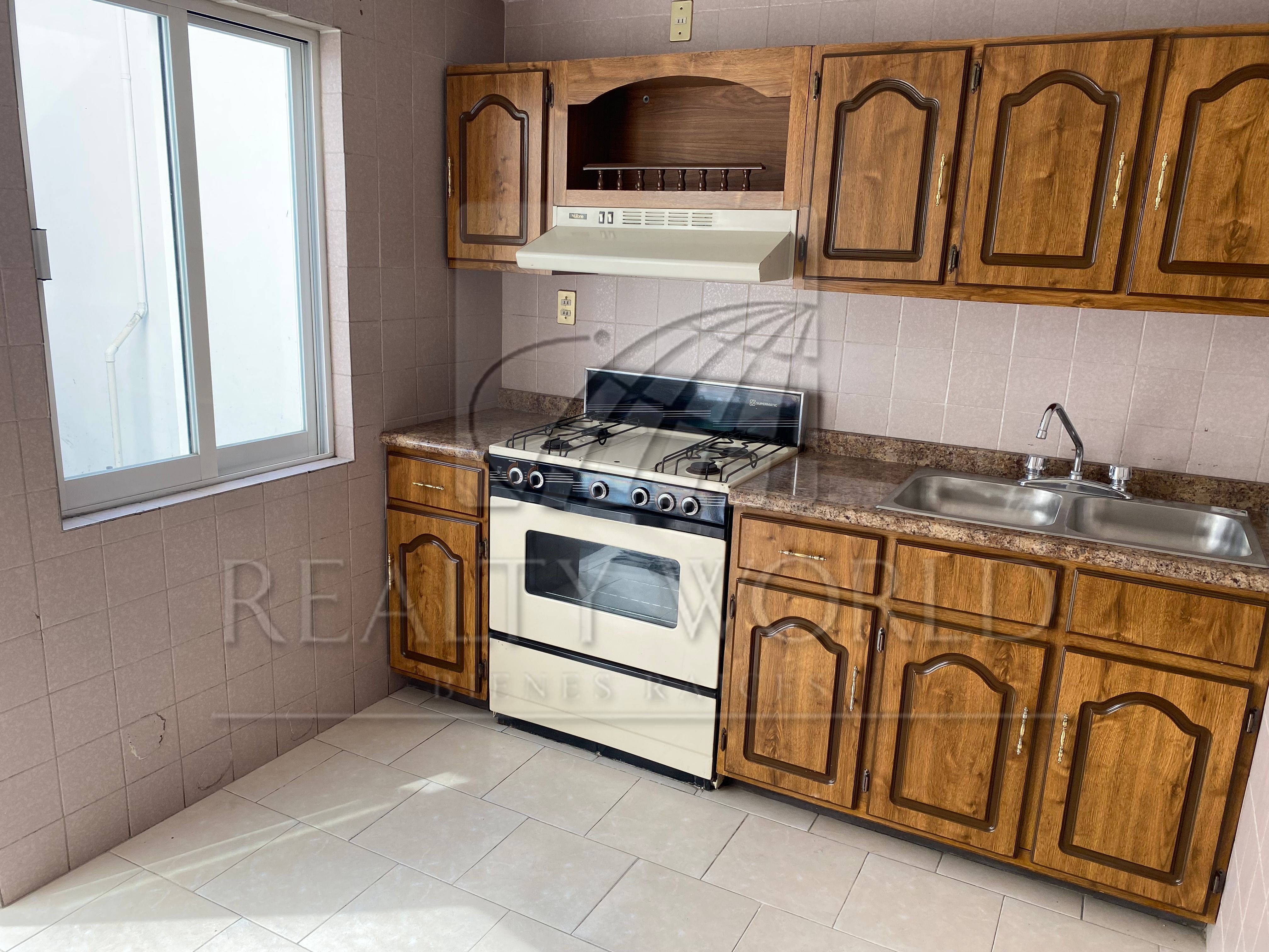 Casa en Renta en Santa María de las Rosas